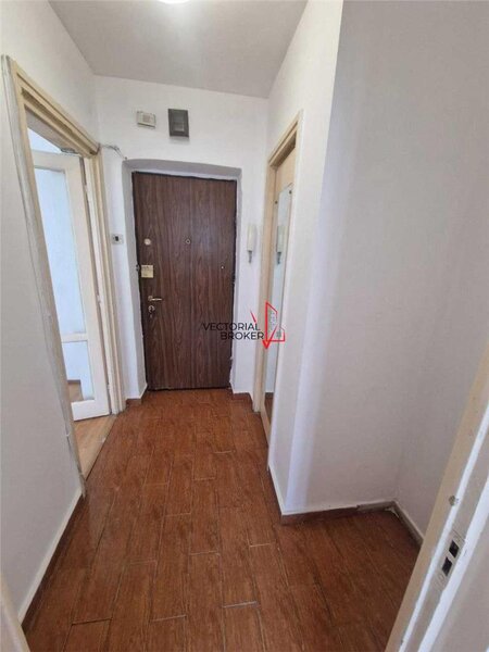 Stefan cel Mare, la 5 min. metrou Obor, ideal investitie, apartament la et. 2